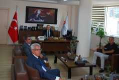 Oda Başkanımız İbrahim Otsekin,istanbul Smmm Odası Başkanı Yücel Akdemir,tekirdağ Smmm Odası Başkanı Nedim Arslan, Kırklareli Smmm Odası Başkanı Faruk Azabağaoğlu İle Birlikte Tekirdağ Vergi Dairesi Başkan Vekili Mustafa Taşkiran'ı Ziyarette Bulunmuşlardır