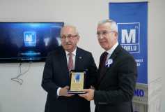 1-7 Mart Muhasebe Haftası Meslekte 30 Yılını Dolduran Üyelerimize,yüksek Düzeyde Vergi/aidat Ödeyen Üyelerimize Ve Geçmiş Dönem Görev Yapmış Denetleme Ve Disiplin Kurulu Üyelerimize Plaket Töreni