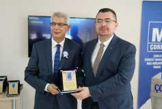 1-7 Mart Muhasebe Haftası Meslekte 30 Yılını Dolduran Üyelerimize,yüksek Düzeyde Vergi/aidat Ödeyen Üyelerimize Ve Geçmiş Dönem Görev Yapmış Denetleme Ve Disiplin Kurulu Üyelerimize Plaket Töreni