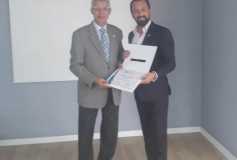 2019/1.dönem Bilirkişilik Eğitimlerini Tamamlayan Katılımcılara;sertifikaları,oda Başkanımız Sayın İbrahim Otsekin Tarafından Takdim Edildi.hayırlı Olmasını Dileriz.