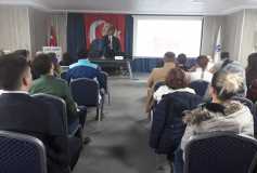 Luca Net Eğitim Semineri İş Net E-Dönüşüm Hizmetleri Satış Direktörü Sayın Şafak Mehmet İlhan'ın Sunumuyla Gerçekleşmiştir.