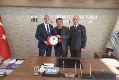 E-Belge/e-Defter Uygulamaları Semineri Turmob Eğitmeni Sayın Halim Bursali'nın Sunumuyla Gerçekleşmiştir.