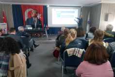 E-Belge/e-Defter Uygulamaları Semineri Turmob Eğitmeni Sayın Halim Bursali'nın Sunumuyla Gerçekleşmiştir.