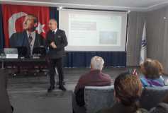 E-Belge/e-Defter Uygulamaları Semineri Turmob Eğitmeni Sayın Halim Bursali'nın Sunumuyla Gerçekleşmiştir.