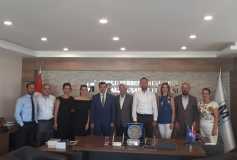 Tekirdağ Barosu Bşk. Sn Sedat Tekneci, Bşk Yrd. Sn Egemen Gürcün,sayman Sn Belgin Dokgöz,yön.kur.üyeleri Sn Merve İşbilen Ve Sn Ertürk Karakaş İle Tekirdağ Barosu Çorlu İlçe Temsilcisi Sn Delal Dağ'a Ziyaretlerinden Dolayı Teşekkürlerimizi Sunarız