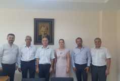 Yeni Yönetim Kurulumuz Tekirdağ Vergi Dairesi Başkanlığı Gelir İdaresi Grup Müdürü Sayın İbrahim Koç'u Makamında Ziyaret Etmişlerdir