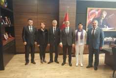 1-7 Mart Muhasebe Haftası Nedeni İle Çorlu Kaymakamı Sayın Cafer Sarılı, Çorlu Vergi Dairesi Müdürü Sayın Bedrettin Tepe, Çorlu Vergi Dairesi İhtisas Müdürü Sayın Celil Eskici, Çorlu Sgk Müdürü Sayın Sedat Çelik Yönetim Kurulumuz Makamında Ziyaret Etmiştir