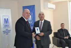 1-7 Mart Muhasebe Haftası Meslekte 30 Yılını Dolduran Üyelerimize Ve Yüksek Düzeyde Vergi Ve Aidat Ödeyen Üyelerimize Plaket Töreni