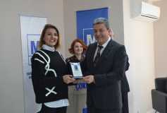 1-7 Mart Muhasebe Haftası Meslekte 30 Yılını Dolduran Üyelerimize Ve Yüksek Düzeyde Vergi Ve Aidat Ödeyen Üyelerimize Plaket Töreni