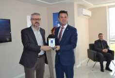 1-7 Mart Muhasebe Haftası Meslekte 30 Yılını Dolduran Üyelerimize Ve Yüksek Düzeyde Vergi Ve Aidat Ödeyen Üyelerimize Plaket Töreni