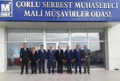 Vergi Haftası Nedeni İle Tekirdağ Vergi Dairesi Başkanı Mustafa Çelik, Grup Müdürü İbrahim Koç,çorlu Vergi Dairesi Müdürü Bedrettin Tepe Ve Çorlu İhtisas Vergi Dairesi Müdürü Celil Eskici Odamızı Ziyaret Etmişlerdir. Vergi Haftasını Kutlarız.