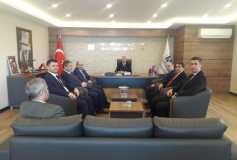 Vergi Haftası Nedeni İle Tekirdağ Vergi Dairesi Başkanı Mustafa Çelik, Grup Müdürü İbrahim Koç,çorlu Vergi Dairesi Müdürü Bedrettin Tepe Ve Çorlu İhtisas Vergi Dairesi Müdürü Celil Eskici Odamızı Ziyaret Etmişlerdir. Vergi Haftasını Kutlarız.