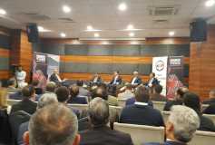 27.11.2018 Çorlu Ticaret Ve Sanayi Odasında Düzenlenen Türkiye Bekleniyor Konulu Panele Yönetim Kurulumuz Katılmıştır