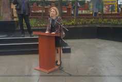 8 Mart Dünya Emekçi Kadinlar Günü Kutlu Olsun