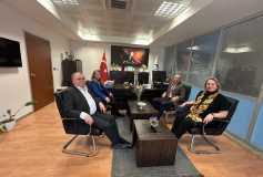 1-7 Mart Muhasebe Haftası Münasebetiyle Çorlu SMMM Odası Yönetim Kurulu Başkanı Ayşe Eroğlu ve Yönetim Kurulumuz, Çorlu Sgk Müdürü Sayın Bülent Bozatlı’yı Makamında Ziyaret Etmişlerdir.