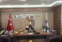 Kurul Üyelerimize Çalışmalarından Dolayı Meslek Camiamız ve Odamız Adına Yönetim Kurulu Başkanımız Ayşe EROĞLU Tarafından Teşekkür Belgesi Takdim Edilmiştir.