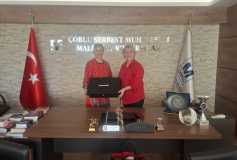 Uyumsoft Kurumsal İş Sistemleri Satış Direktörü Sayın Esin Çatıkkaş, Yönetim Kurulu Başkanımız Sayın Ayşe Eroğlu’nu Ziyaret Etmiştir.