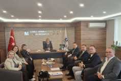 Çorlu Sgk Müdürü Sayin Bülent Bozatli, Yönetim Kurulu Başkanımız Sayın Ayşe Eroğlu'nu Ziyaret Etmiştir.