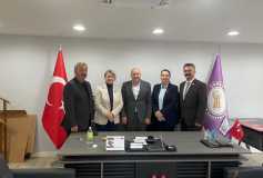Çorlu SMMM Odası Yönetim Kurulu Başkanı Sayın Ayşe Eroğlu ve Yönetim Kurulumuz, Çorlu Esnaf ve Sanatkarlar Odası Başkanı Sayın Recep Karıksız’ı Ziyaret Etmişlerdir.