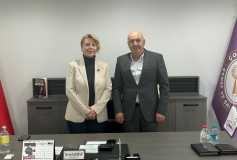 Çorlu SMMM Odası Yönetim Kurulu Başkanı Sayın Ayşe Eroğlu ve Yönetim Kurulumuz, Çorlu Esnaf ve Sanatkarlar Odası Başkanı Sayın Recep Karıksız’ı Ziyaret Etmişlerdir.