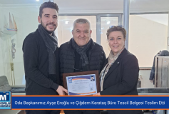 Oda Başkanımız Ayşe Eroğlu ve Smmm Çiğdem Karataş Büro Tescil Belgesi Teslim Etti