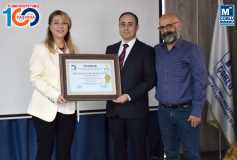 Yönetim Kurulu Başkani'miz Sayin Ayşe Eroğlu, Yeni Üyelerimize Ruhsatlarini Takdim Etti