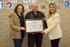 Yönetim Kurulu Başkani'miz Sayin Ayşe Eroğlu, Yeni Üyelerimize Ruhsatlarini Takdim Etti