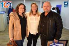 Yönetim Kurulu Başkani'miz Sayin Ayşe Eroğlu, Yeni Üyelerimize Ruhsatlarini Takdim Etti