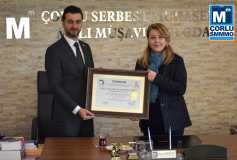 Çorlu Smmm Odasi Yönetim Kurulu Başkani'miz Sayin Ayşe Eroğlu, Oda Üyelerimize Yetki Belgelerini Takdim Etti