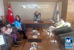 Yönetim Kurulu Başkani'miz Sayin Ayşe Eroğlu, Oda'miz Üyesi Sayin Aysel Alan'a Ruhsatini Takdim Etti