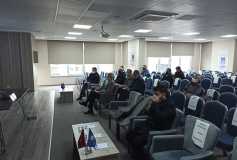 Çorlu Smmm Odamizda, Kosgeb Tekirdağ Kuzey Müdürü Şule Alkiş Sunumu İle Mikro Ve Küçük İşletmelere Hizli Destek Programi Bilgilendirme Toplantisi Düzenlenmiştir.