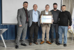 12.01.2022 Tarihinde Smmm Cem Yazar'a Ruhsati Teslim Edildi. Kendisine Meslek Hayatinda Başarilar Dileriz.