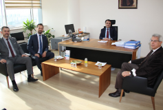 Çorlu Smmm Odamiz Yönetim Kurulu Tekirdağ Vergi Dairesi Grup Müdürü Sn. Süleyman Serdar Atacan'i Ziyaret Etmişlerdir.