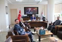 Çorlu Smmm Odamiz Yönetim Kurulu Tekirdağ Vergi Dairesi Başkani Sayin Mustafa Taşkiran'i Ziyaret Etmişlerdir.