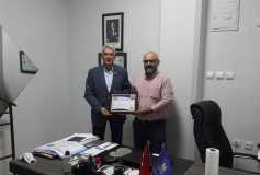 Büro Açılışında Bulunan Smmm Menderes Gökhan Tutaşer Ve Büro Adres Değişikliğinde Bulunan Smmm Savaş Erdoğan' A Yönetim Kurulumuz Büro Ziyareti Gerçekleştirmiştir.çalışma Hayatlarında Başarılar Dileriz.