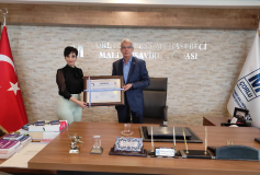 Çorlu Smmm Odamızın Yönetim Kurulu Tarafından , Smmm Gökçen Deniz'e Ruhsatı Teslim Edildi. Kendisine Meslek Hayatın Da Başarılar Dileriz.