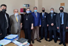 Vergi Haftasi Sebebiyle Yönetim Kurulumuz Çorlu Vergi Dairesi Müdürü Sn Gaffar Koçak Ve Çorlu İhtisas Vergi Dairesi Müdürü Sn Celil Eskici'yi Makamlarinda Ziyaret Etmiştir